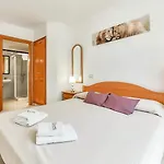 Holiday home Casa Leo *